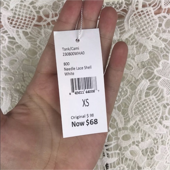 CAbi NWT Needle Lace Shell #800 XS White Peplum - Picture 3 of 7